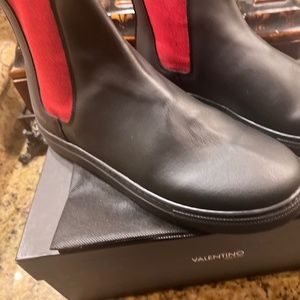 Men's Valentino Tony Chelsea Boot